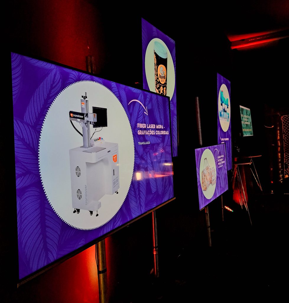 Aluguel de Totem Touch Screen com Tela 4K Ultra HD e Painel LED Interativo para Feiras, Congressos e Eventos em Goiânia