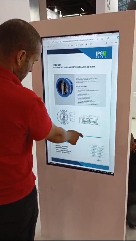 Aluguel de Totem Touch Screen para Eventos Corporativo, Palestras, Shows em São Paulo, Guarulhos, E Campinas EM 2026