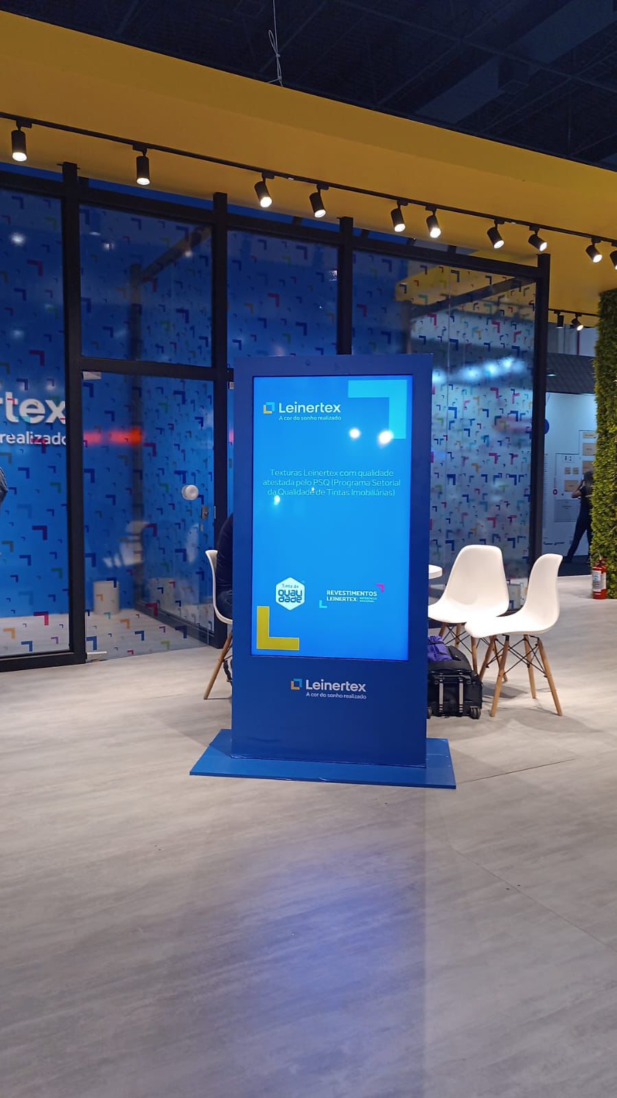 Locação de Totem com Impressora Térmica para Controle de Acesso